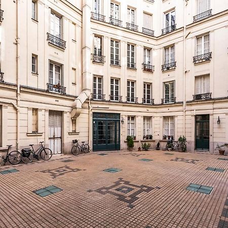 Tourville - Tres Beau Studio - Bail Mobilite Parigi Esterno foto